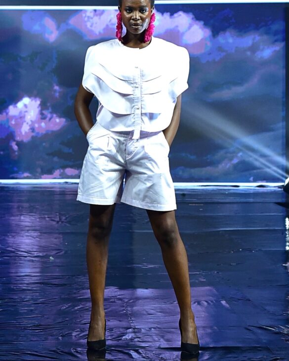 BC2C463E-42DF-4279-85DF-F4FC292905C9